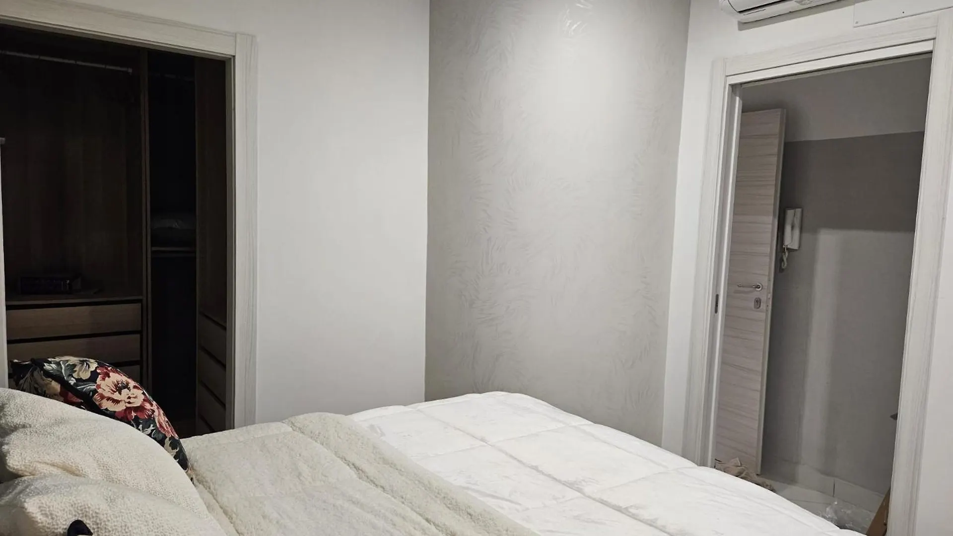 Bed & Breakfast Mergellina Luxury Rooms Naples Italy