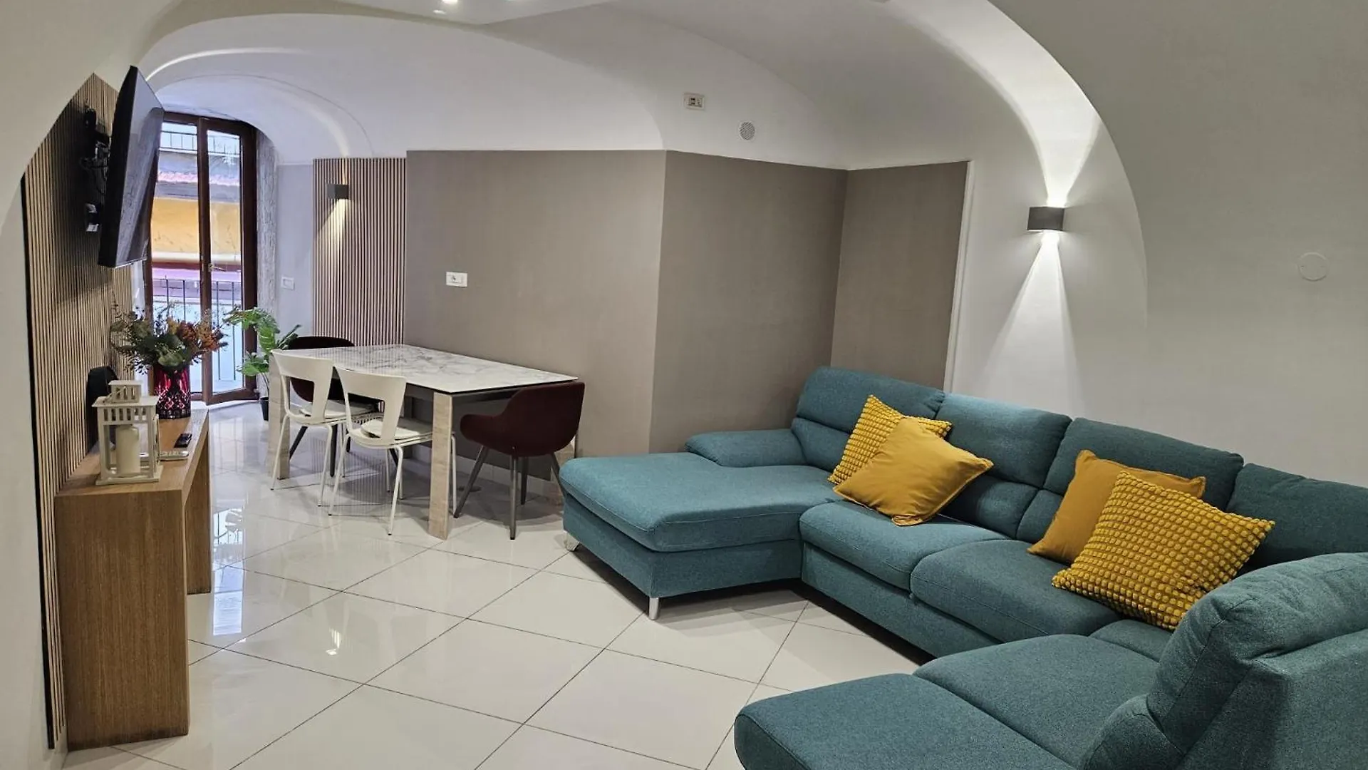 Mergellina Luxury Rooms location